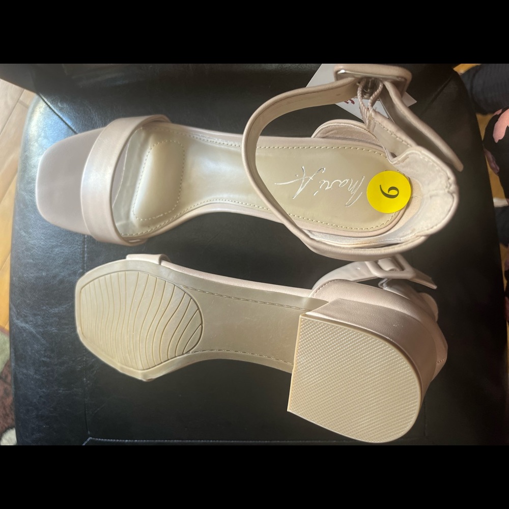 Women’s tan heel sandals
